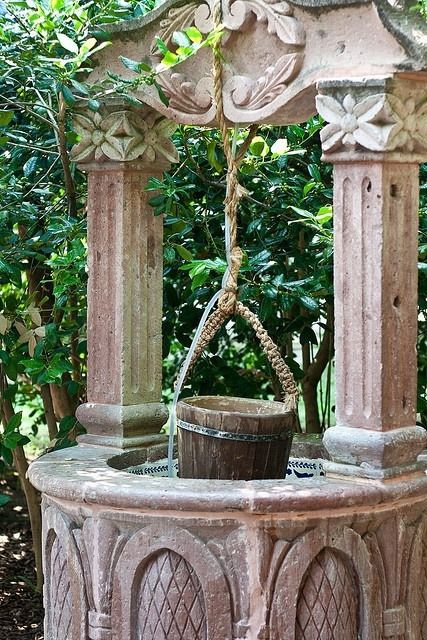 Wishing Well Sacred Well, Fairytale Aesthetic, Fairest Of Them All, Focal Points, Disney Aesthetic, Princess Aesthetic, Water Well, Wishing Well, Disney Films