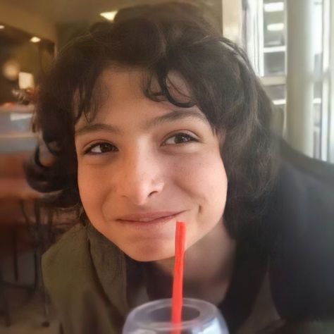 Jack Finn, Finn Stranger Things, Canadian Men, Finn The Human, Cast Stranger Things, Kids' Movies, Joe Keery, Finn Wolfhard, Future Boyfriend