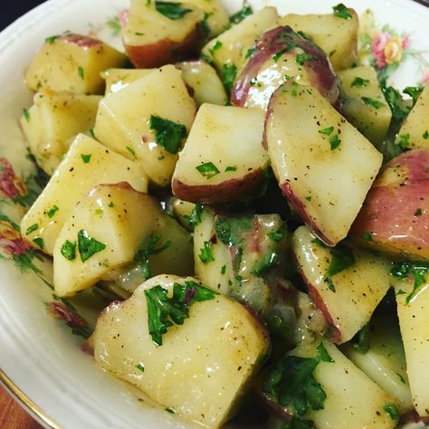 Ina Garten French Potato Salad, French Potato Salad Ina Garten, French Style Potato Salad, French Potato Salad Recipe, Portuguese Potato Salad, Jacque Pepin Recipes, Fried Potato Salad, Jaques Pepin, Composed Salad