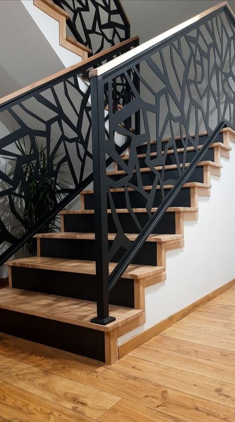 درابزين السلم, Stair Design Architecture, درج السلم, Steel Railing Design, Staircase Interior Design, Staircase Design Modern, Staircase Railing Design, Stairs Design Interior, Escalier Design