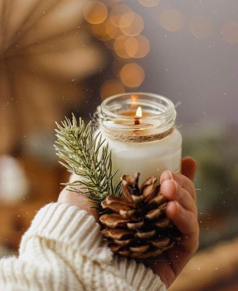 Candles Aesthetic Cozy, Candle Photography Ideas, Candle Photoshoot, Candle Obsession, Candle Picture, Gel Candles, Candles Photography, Aesthetic Candles, Winter Candle