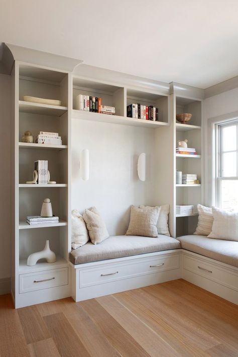 Seating nook with built-in shelves Bookcase In Bedroom, Bookcase Bench, Seating Nook, Corner Bench Seating, Built In Window Seat, Window Seat Design, Built In Shelves Living Room, Bookcase Design, Custom Furniture Design