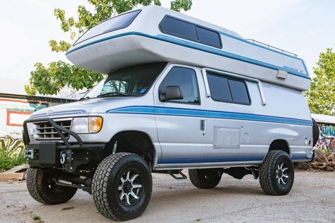 1995 Ford E-350 Airstream B190 Motorhome 4x4 for Sale - Cars & Bids 4x4 Van For Sale, 4x4 Camper Van, Rc Vehicles, Adventurous Life, 4x4 Van, Ford Van, Ford Lincoln Mercury, Full Kitchen, Cool Vans