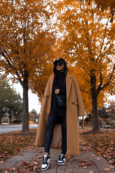 3 Endlessly Chic Ways to Wear a Camel Coat - Mia Mia Mine Camel Wool Coat Outfit Winter, Tan Wool Coat Outfit, Caramel Coat Outfit, Camel Wool Coat Outfit, Camel Coat Outfit Winter Style, Fall Style Inspiration, Wool Coat Outfit, Tan Wool Coat, Layers Outfit