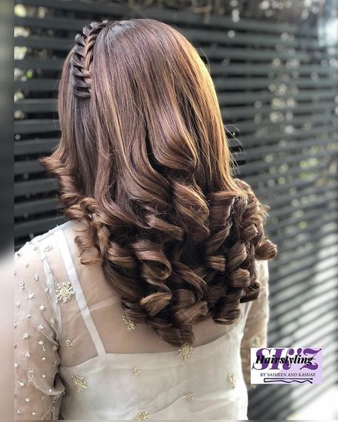 #party hairstyle, hairstyle, hairstyle ideas, Simple Hairstyles For Short Hair, Hair Fall Oil, Hair Stail, Party Hairstyle, Open Hair, Easy Updo, Hairstyle Hairstyle, Side Braid Hairstyles, Short Hair Hairstyles