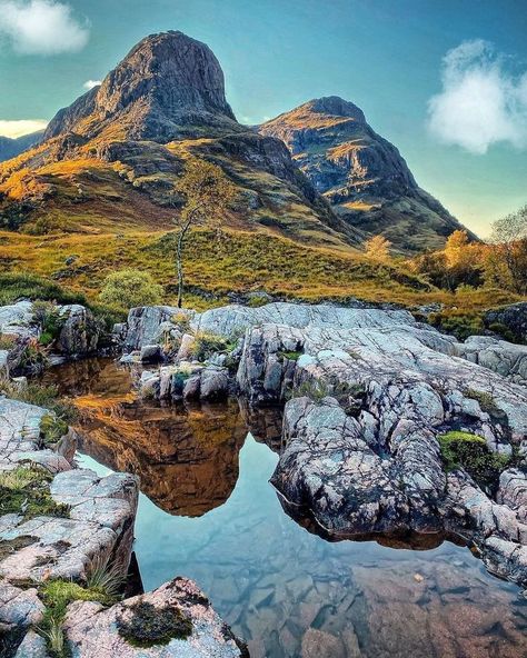 glencoe scotland three sisters • Instagram Glencoe Scotland, The Three Sisters, Glen Coe, Three Sisters, Beautiful Scenery, Scotland, Good Morning, The Selection, Photographer