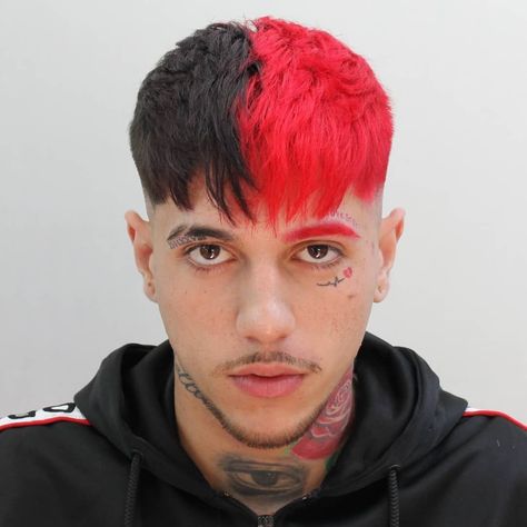 Men Hair Colors Ideas, Man Hairstyle Color, Eyebrow Cut Men, Mens Colored Hair Ideas, Men Hair Color Ideas, Men Colored Hair, Hair Color Ideas Men, Split Hair Dye, Mens Hair Color