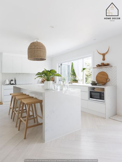 Bunnings Kitchen, White Kitchen Inspiration, Light Wood Kitchens, Coastal Kitchen Design, Natural Wood Kitchen, White Kitchen Design, Coastal Kitchen, Scandinavian Kitchen, House Inside