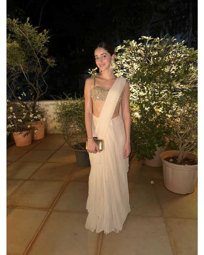 Dressing Outfits, Latest Traditional Dresses, Indian Outfits Modern, Arpita Mehta, Colour Outfit, Fringe Blouse, Ananya Pandey, Simple Lehenga, Desi Outfits