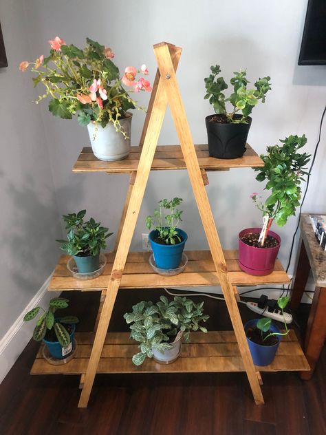 Cheap floating shelves