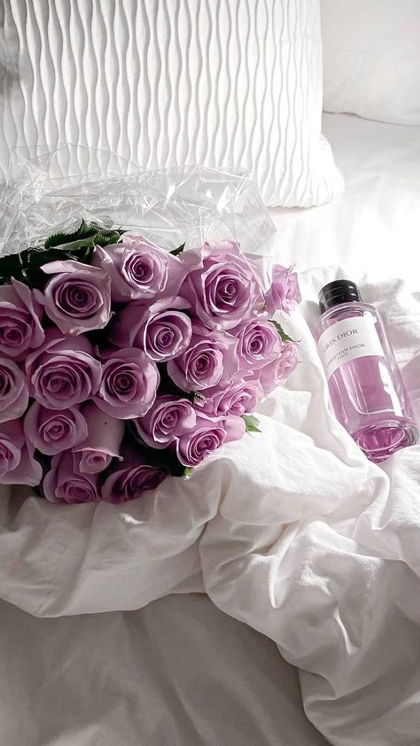 Lilac Aesthetic, Lilac, Roses, Bed, Purple, Pink