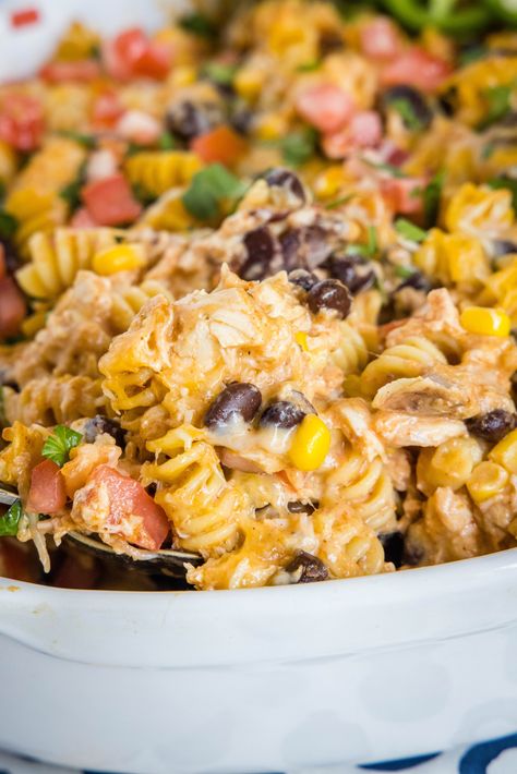 This Fiesta Chicken Casserole is loaded with all the Tex-Mex/Mexican flavors that you love, in a super quick and easy dinner you can make any night of the week. Mexican Chicken Pasta Recipes, Leftover Mexican Chicken, Easy Summer Dinners On Grill, Chicken Nacho Casserole, Tex Mex Dinner Ideas, Mexican Make Ahead Recipes, Mexican Chicken Pasta Casserole, Easy Tex Mex Recipes, Chicken Tex Mex Recipes