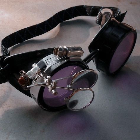 Airship Captain, Funky Glasses, Steampunk Goggles, Steampunk Accessories, Mad Scientist, Fantasy Jewelry, Fantasy Clothing, Steampunk Fashion, Character Outfits