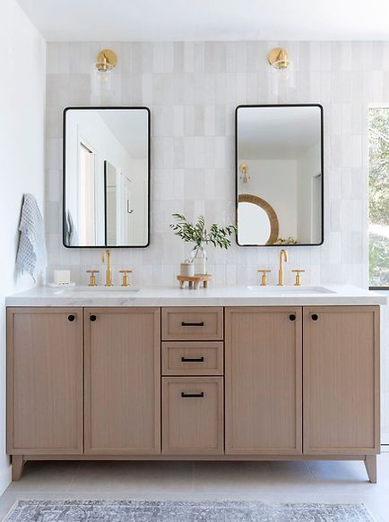 White oak bathroom vanity with slim shaker doors and black hardware. White Oak Vanity Black Hardware, Bathroom Cabinet Black Hardware, Slim Shaker Bathroom Vanity, Bathroom Black And Brass Fixtures, Slim Shaker Door, White Oak Bathroom Cabinets, White Oak Vanity Bathroom, Bathroom Black Hardware, Black Hardware Bathroom