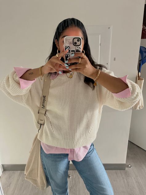 Sweater Over Blouse Outfit, Sweater With Under Shirt, Shirt Under Jumper Outfits, Shirt Under Jumper, Pink Shirt Winter Outfit, Pink Button Up Sweater Outfit, T Shirt Under Sweater Outfit, Layered Sweater Outfits Collared Shirts, White Shirt Under Sweater Outfit