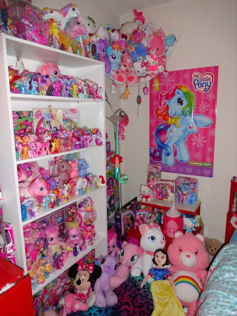 Mlp G3, Random Decor, My Little Pony Collection, Nostalgia Core, Childhood Memories 2000, Nostalgic Images, Pony Birthday, My Lil Pony, Nostalgic Toys