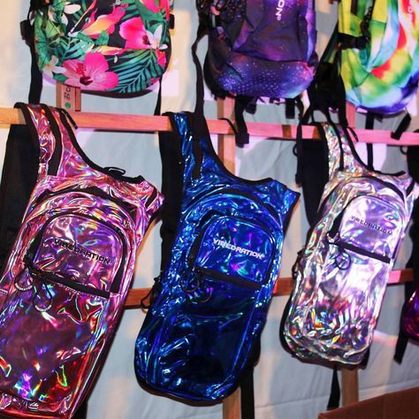 Vibedration Hydration Packs -- Use code Jas10 for 10% off your purchase at vibedration.com Rave Wear Plus Size, Hangout Fest Outfit, Coachella Fashion Outfits, Hard Summer Festival Outfit, Rave Outfits Edc, Rave Festival Outfits, Edm Festival Outfit, Festival Mode, Festival Outfits Rave