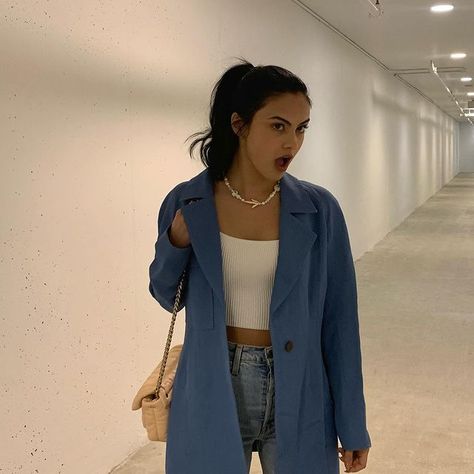 Camila Mendes Style, Veronica Lodge Outfits, Camila Mendes Veronica Lodge, Riverdale Veronica, How To Have Style, Camilla Mendes, Cami Mendes, Camila Mendes, Veronica Lodge