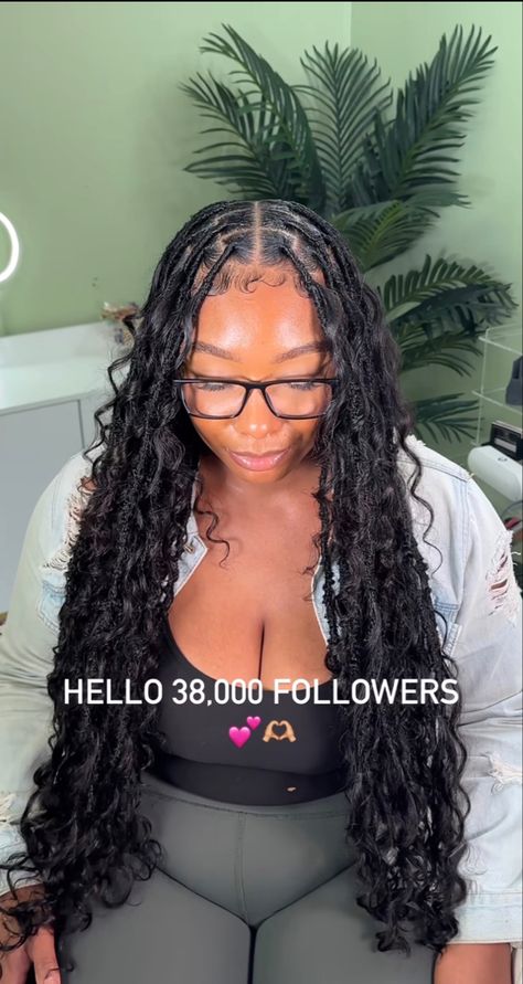 Hair Braid Designs, Feed Ins, Braided Hairstyles For Black Women Cornrows, Goddess Braids Hairstyles, Faux Locs Hairstyles, Cute Braided Hairstyles, Cute Box Braids Hairstyles, Protective Hairstyles Braids, Pretty Braided Hairstyles