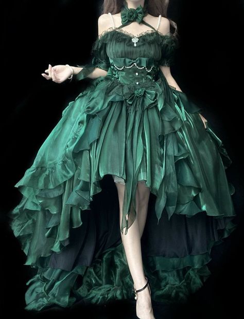 Slytherin Wedding Dress, Slytherin Inspired Outfits, Slytherin Dress, August Outfits, Hogwarts Outfits, Expensive Dresses, Dreamy Gowns, Trends 2025, Shopping Link