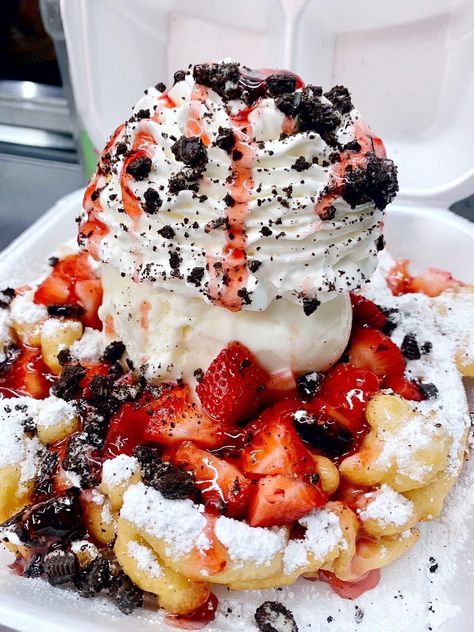 Grape Pie, Korean Grocery, The Munchies, Funnel Cake, Cafe Food, Miami Florida, Funnel, Strawberries, Oreo