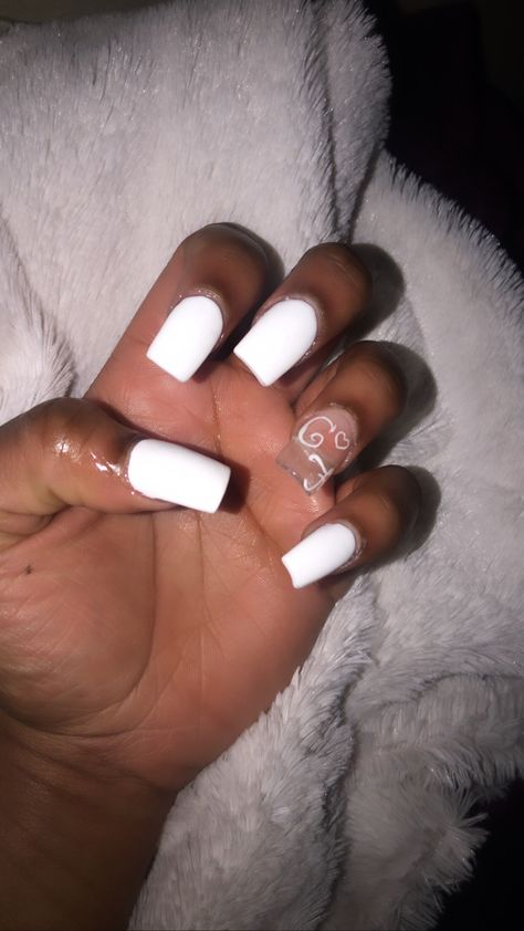 Nails W E Initial, Nail Designs With The Letter J, C Nail Initial, Nails With Z Initial, G Initial Nails, Nails With C Initial, Nail Ideas Initials, M Initial Nails, Nails With D Initial