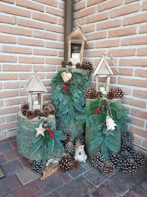 Decorazioni natalizie Winter Wedding, Planting Flowers, Christmas Wreaths, Christmas Decorations, Christmas Tree, Holiday Decor, Flowers, Christmas, Home Decor