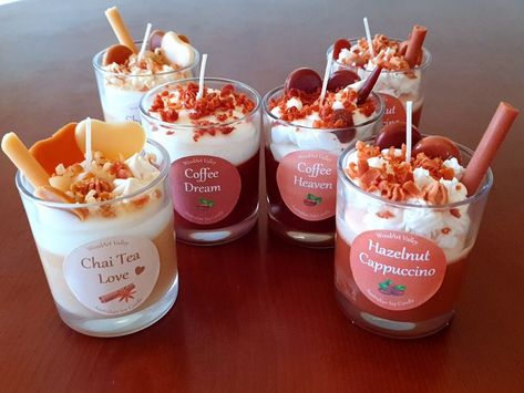 Hazelnut Cappuccino, Candle Making Recipes, Pumpkin Spiced Latte, Diy Candles Homemade, Homemade Scented Candles, Candle Projects, Candle Making Business, Dessert Candles, Creative Candles