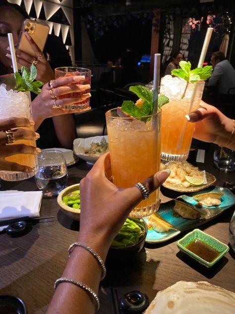 Girl Dates Aesthetic, Night Life London, Summer Night Out Aesthetic, Girls Night Out Aesthetic Black Women, Black Girls Night Out, Black Girls Night Out Aesthetic, Girl Date Aesthetic, Girl Night Out, Girls Night Black Women