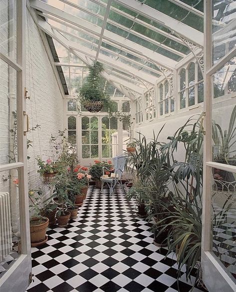 Lots Of Plants, Indoor Greenhouse, Sunroom Designs, Home Greenhouse, Glass House, Winter Garden, Garden Room, My Dream Home, Future House