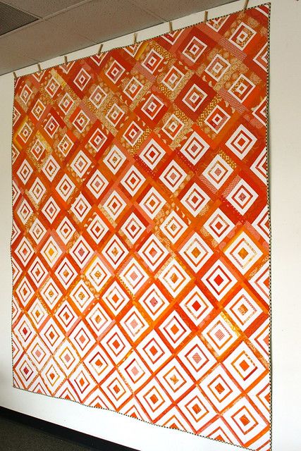 glory Orange Quilts Ideas, Monochromatic Quilts, Orange Quilts, Monochromatic Quilt, Moon Quilt, Amazing Quilts, Patchwork Ideas, Patchwork Inspiration, Log Cabin Quilt Blocks