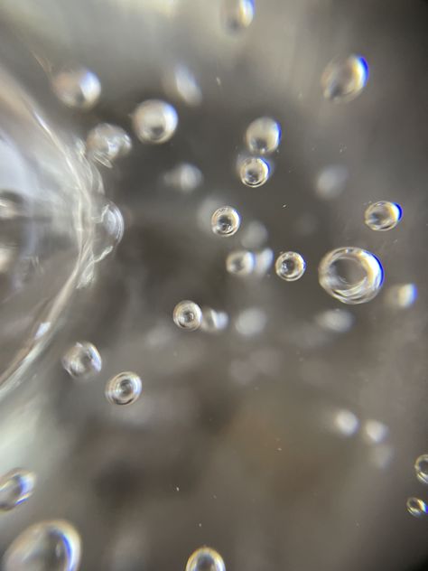 bubble drink fizzy room art photography macro a-level art project Fizzy Water, Bubbles Photography, Bubble Drink, Water Drop Photography, Photography Macro, A Level, Ink Blot, A Level Art, Abstract Photography