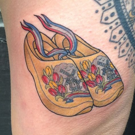 omg, shoes Clog Tattoo Dutch, Dutch Shoes Tattoo, Dutch Heritage Tattoo, Clog Tattoo, Dutch Tattoo Ideas, Grandparent Tattoo, Windmill Tattoo, Dutch Tattoo, Grandparents Tattoo