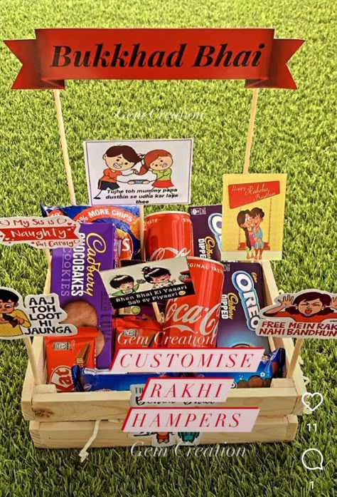 Rakhi Hamper Packing Ideas For Brother, Rakhi Hampers Diy, Rakhi Hampers For Brothers, Rakhshabandhan Poses, Raksha Bandhan Thali Decoration, Rakhi Packing Ideas, Rakhi Hamper Packing Ideas, Carry Catcher, Rakhi Gift Hamper Ideas