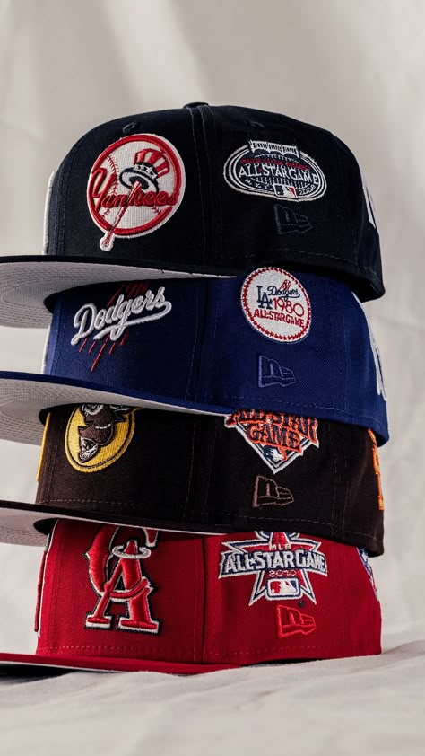 New Era Cap 59fifty, Fitted Caps Men Outfit, New Era Cap Outfit Men, Fitted Hats Aesthetic, Baseball Jacket Outfit, Custom Fitted Hats, Luxury Baby Clothes, Swag Hats, Streetwear Caps