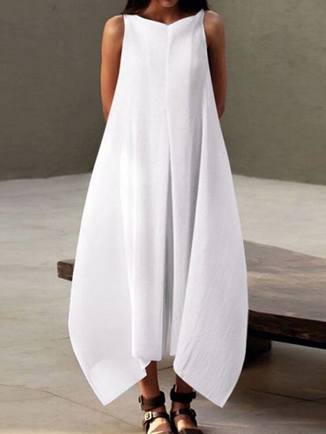 Elevate your look with our flowing sleeveless maxi dress, featuring a flattering V-neckline and crafted in a solid color. Perfect for any occasion, this dress exudes effortless elegance and versatility. Dresses Sundress, Cocoon Dress, Quoi Porter, Asymmetric Dress, Ankle Length Dress, 4 Dresses, 2024 Trends, Dress Silhouette, Dress Robes