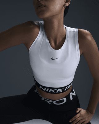 Nike Pro Women's Dri-FIT Cropped Tank Top Nike Sport Outfit Women, Sport Outfit Women, Cropped Nike, Nike Sportswear Women, Nike Pro Women, Nike Sports, Sportswear Women, Nike Pros, Black Style