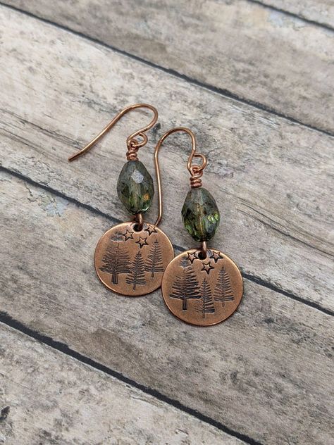 Copper Earrings Woodland Restful Gifts, Impressart Jewelry Ideas, Metal Stamped Earrings, Sheet Metal Earrings, Stamped Jewelry Ideas, Diy Metal Earrings, Sheet Metal Jewelry, Metal Stamping Ideas, Diy Metal Jewelry