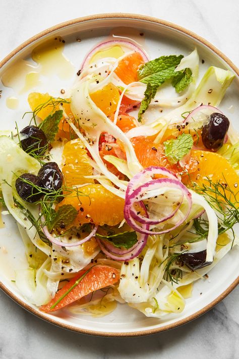 Orange Salad Recipes, Fennel And Orange Salad, Olive Salad, Citrus Salad, Fennel Salad, Orange Salad, Summer Salads, Delicious Salads, Fennel