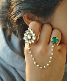 Wedding Jewellery Collection, Bridal Jewellery Indian, India Jewelry, Kundan Jewellery, Fashion Ring, Hand Jewelry, Traditional Jewelry, Girly Jewelry, Finger Ring