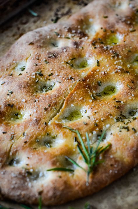 EASY ROSEMARY FOCACCIA BREAD - Larder Love Strong Bread Flour Recipes, Easy Focaccia Bread, Rosemary Focaccia Bread, Easy Focaccia Bread Recipe, Bread Flour Recipe, Easy Focaccia, Rosemary Focaccia, Rosemary Bread, Focaccia Bread Recipe