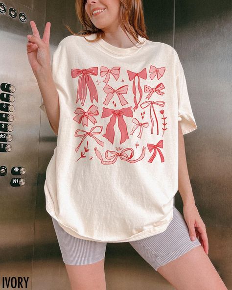 Coquette Shirt, Bows T Shirt, Valentines Day Shirt, Valentine Graphic Tee, Ribbons Collage, Coquette Valentine, Trendy Shirts, Bows Collage - Etsy