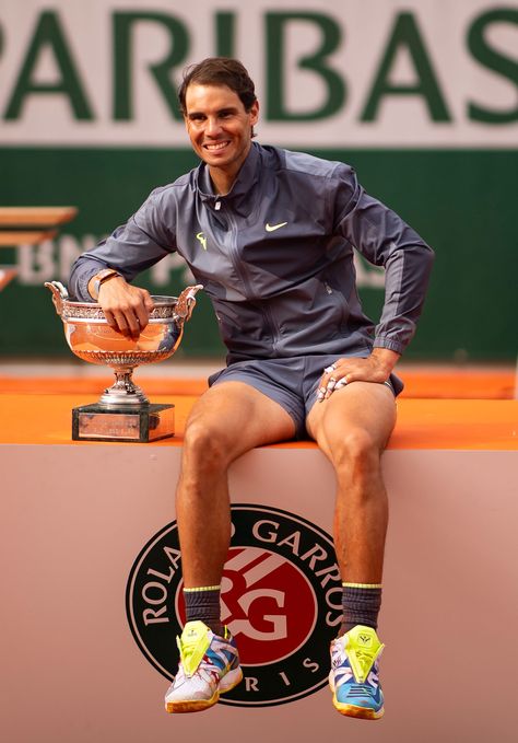 King of Clay! Rafael Nadal Makes Tennis History with 12th Undefeated French Open Title Rafael Nadal Girlfriend, Rafael Nadal Quotes, Mode Tennis, Tennis Rafael Nadal, Federer Nadal, Nadal Tennis, Tennis Quotes, Tennis Champion, Rafa Nadal