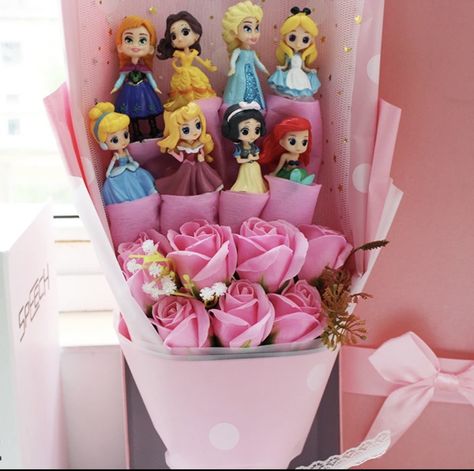 Princess Bouquet, Jasmine Bouquet, Pokemon Valentine, Jasmine Party, Princess Birthday, Disney Inspired, High Chair, Pokemon, Disney Princess