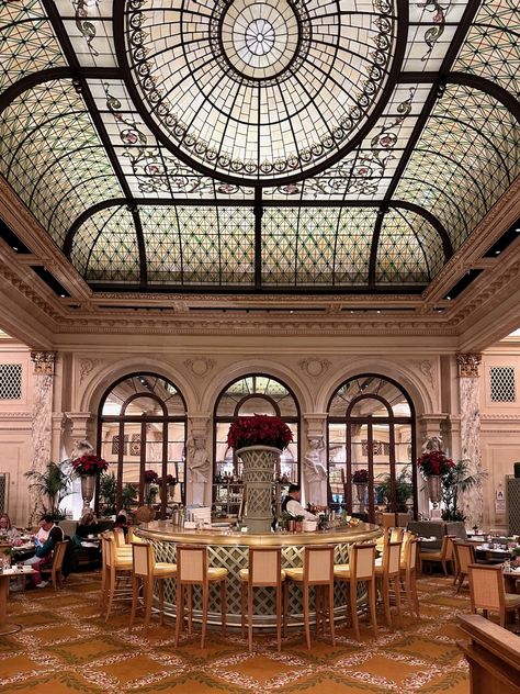 Her Travel Edit : Pretty Cafe in NYC - Palm Court at the Plaza Cafe In Nyc, Pretty Cafe, Palm Court, Coffee Prices, Bleecker Street, Comfy Travel, Hudson Yards, Coffee With Friends, New York City Travel