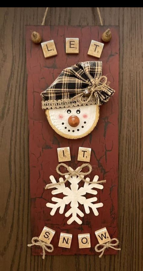 Snowmen Wood Crafts, Craft Angels Ideas, Wooden Snowmen Crafts, Wood Block Crafts Christmas, Creative Snowman Ideas, January Crafts For Adults, Christmas Snowman Crafts, Winter Crafts For Adults, Wooden Snowman Crafts