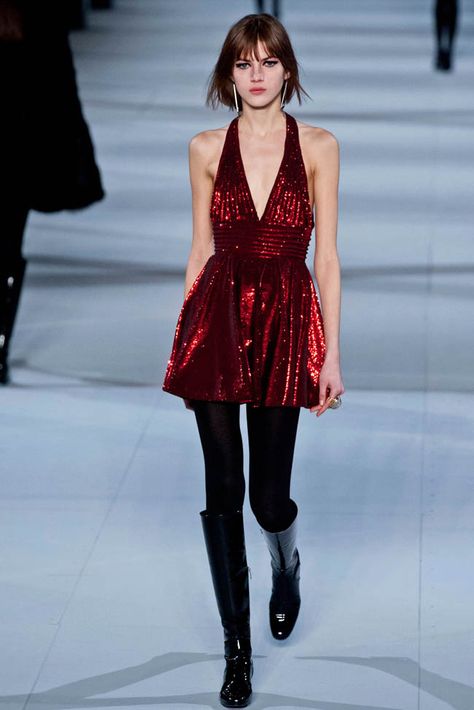 Saint Laurent AW14 Ysl Runway, 2014 Runway, London Fashion Weeks, Sixties Fashion, Hedi Slimane, Fall 2014, Outfits Casuales, Beautiful Fashion, London Fashion Week