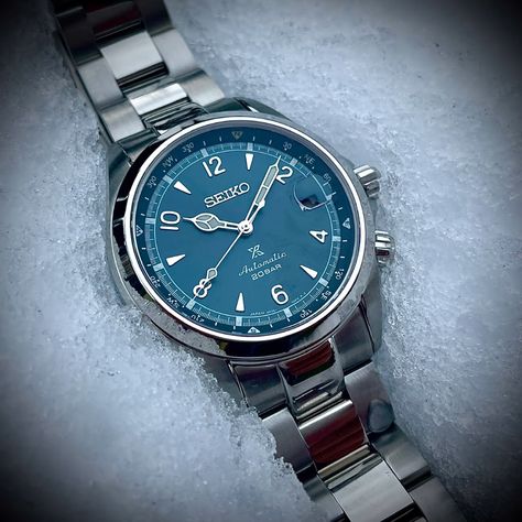 Seiko Alpinist, Stylish Watches Men, Seiko Prospex, Field Watches, Latest Watches, Wrist Game, Handmade Hair Accessories, Seiko Watches, Stylish Watches