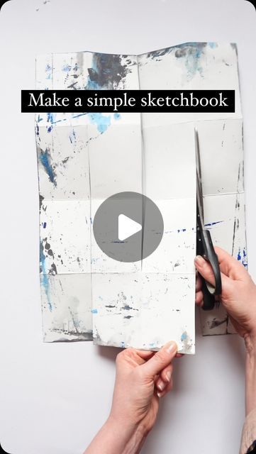 Concertina Artist Books, Fold Paper Into Book, How To Make A Concertina Sketchbook, Concertina Sketchbook Ideas, Artists Books Handmade, Diy Watercolor Sketchbook, Sketch Book Inspiration Creativity, Helen Wells Art, Pop Up Sketchbook