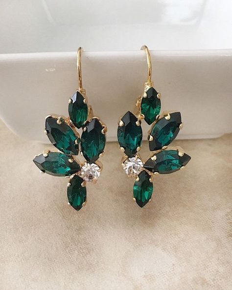 Dark Green Wedding, Emerald Green Crystal, Emerald Green Weddings, Emerald Green Earrings, Crystal Teardrop Earrings, Emerald Green Dresses, Emerald Wedding, Prom Jewelry, Jewelry Bridesmaid